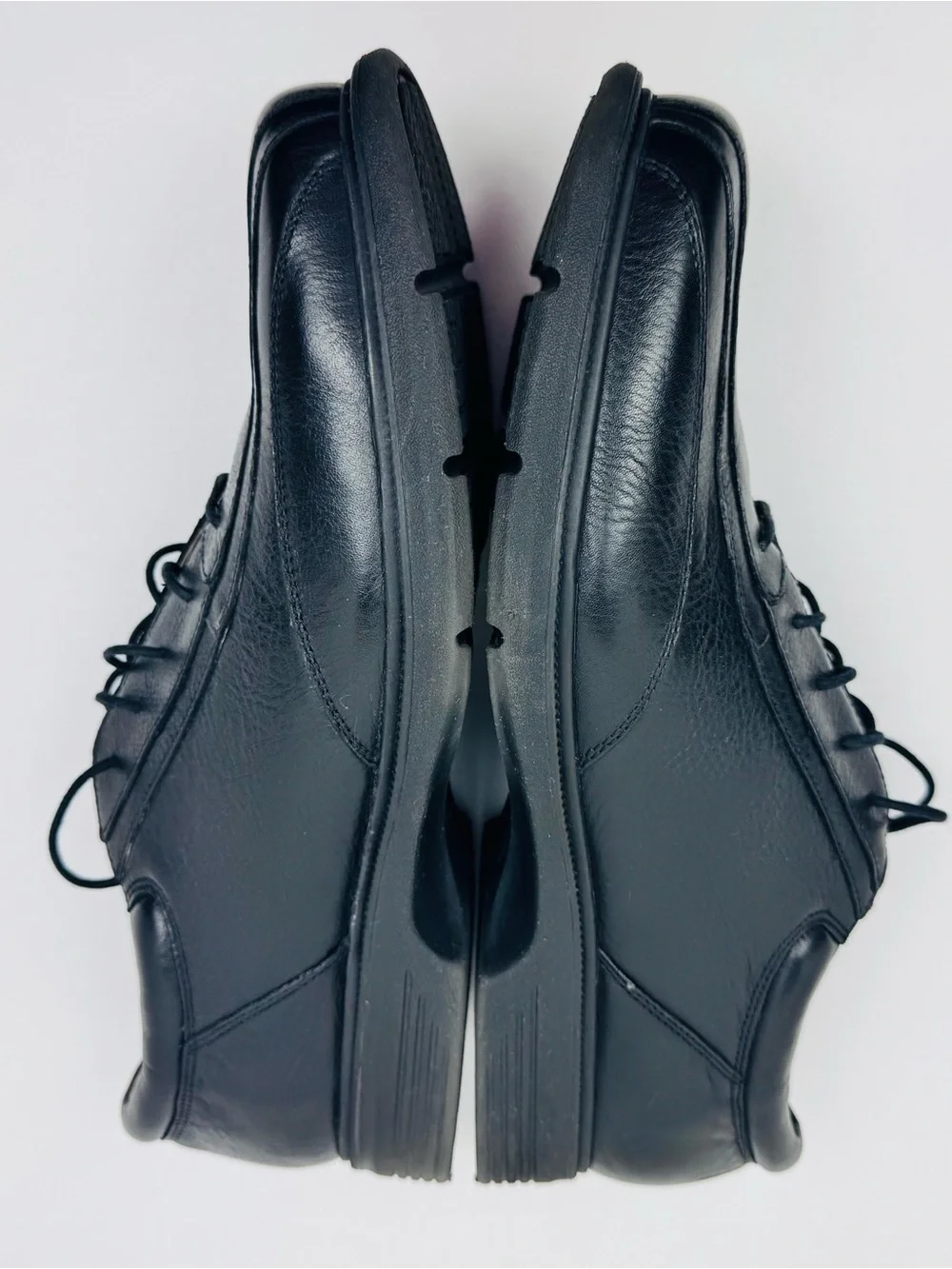 Abeo Landry black leather men's walking oxfords. Size 11.5N. Built in orthotics.